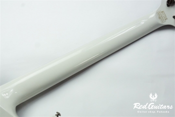 AD-C-7-HR - White